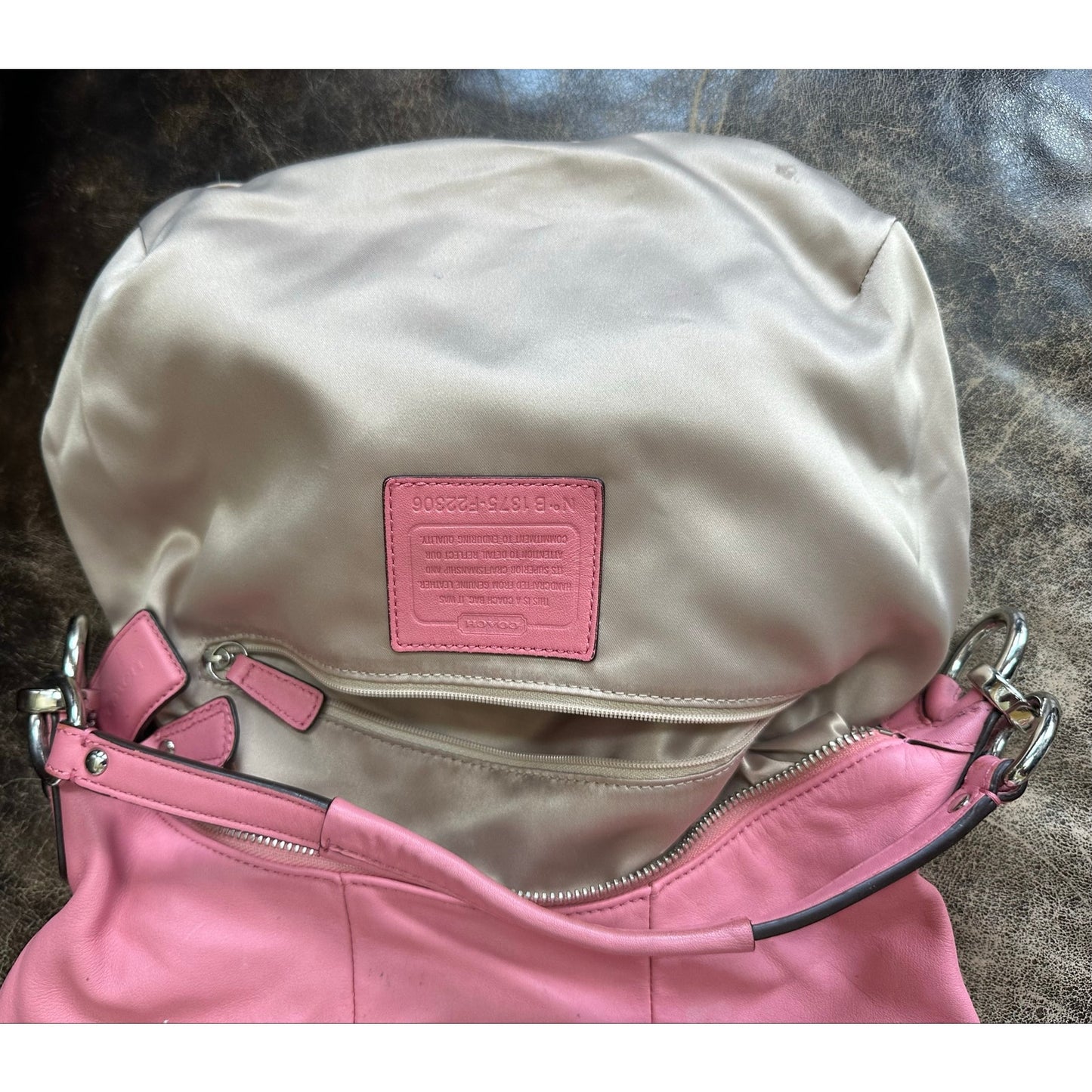 Coach Pink Soft Glove Leather Shoulder Bag F22306 Authentic Leather Purse