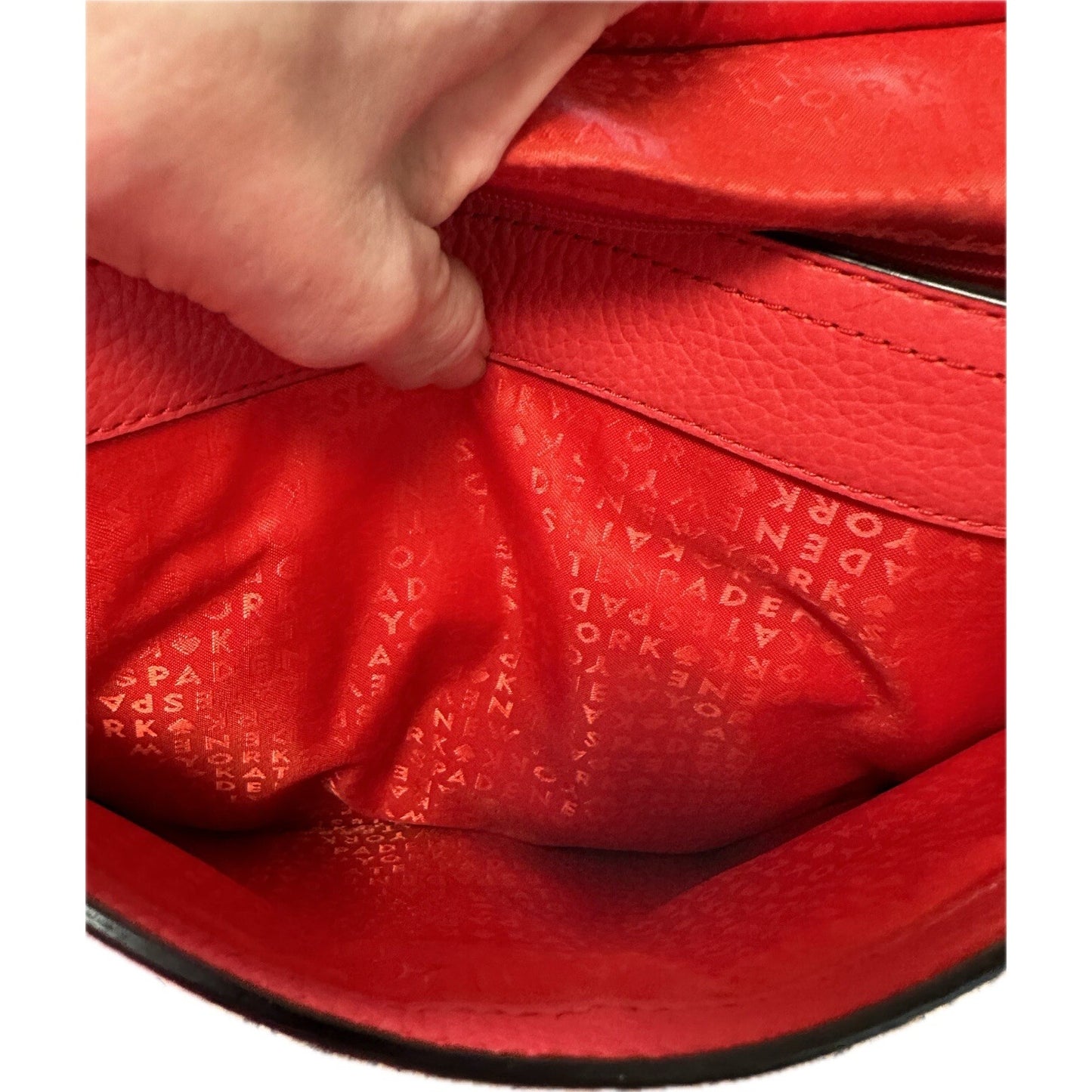 Kate spade WKRU3801 F067 0316 Lipstick red leather Stunner with Bold Fresh Hues