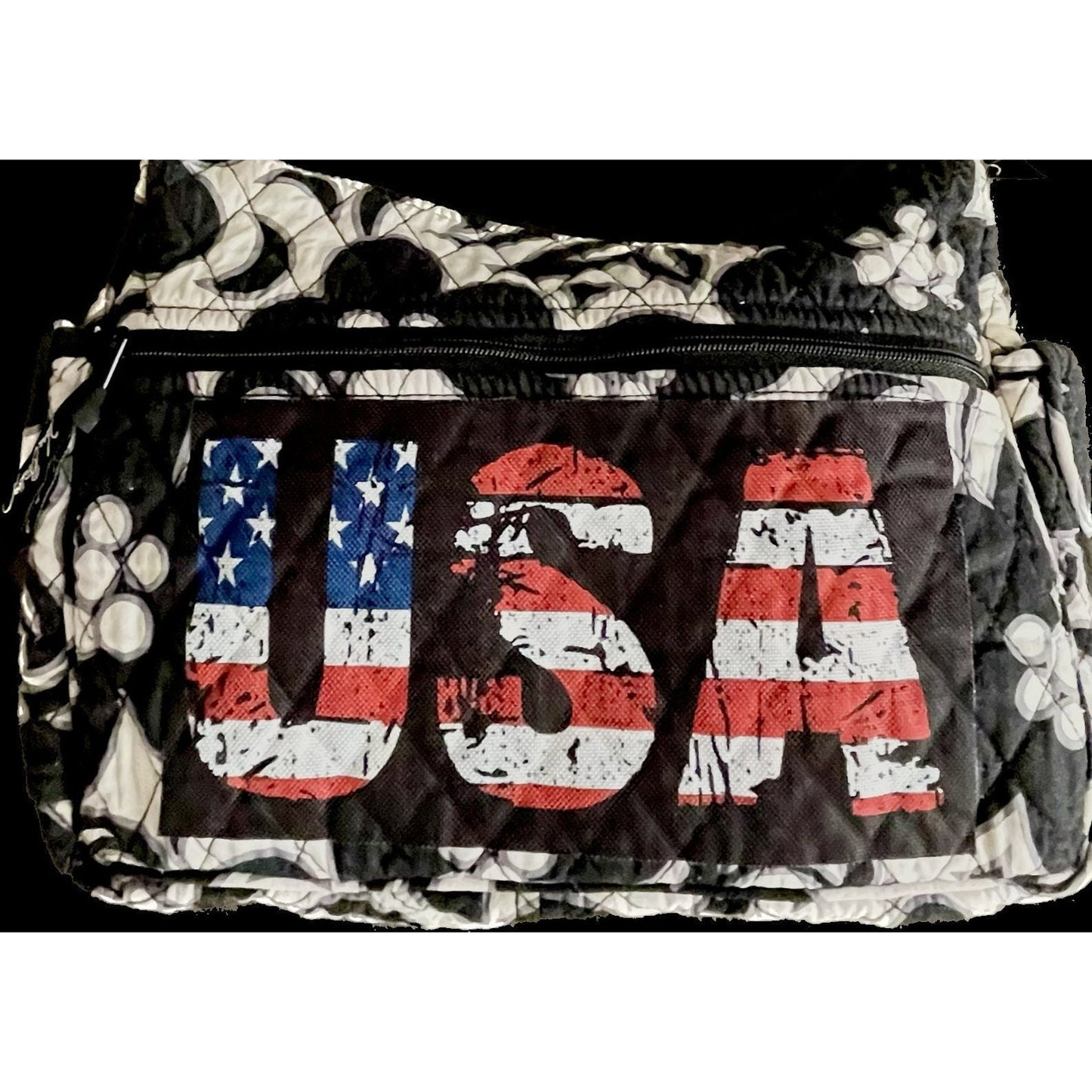 Vera Bradley revamped with USA flag motif!! A complete makeover with for this 100% cotton shoulder handbag medium sized re-Vera styled bette