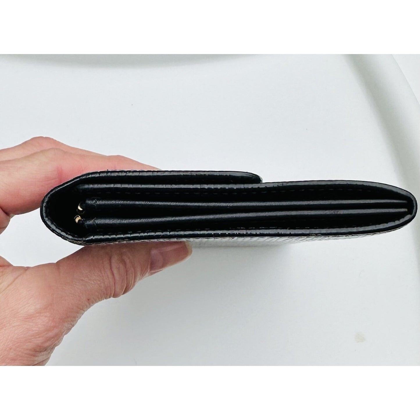 100% AUTHENTIC LOUIS VUITTON EPI LONG WALLET