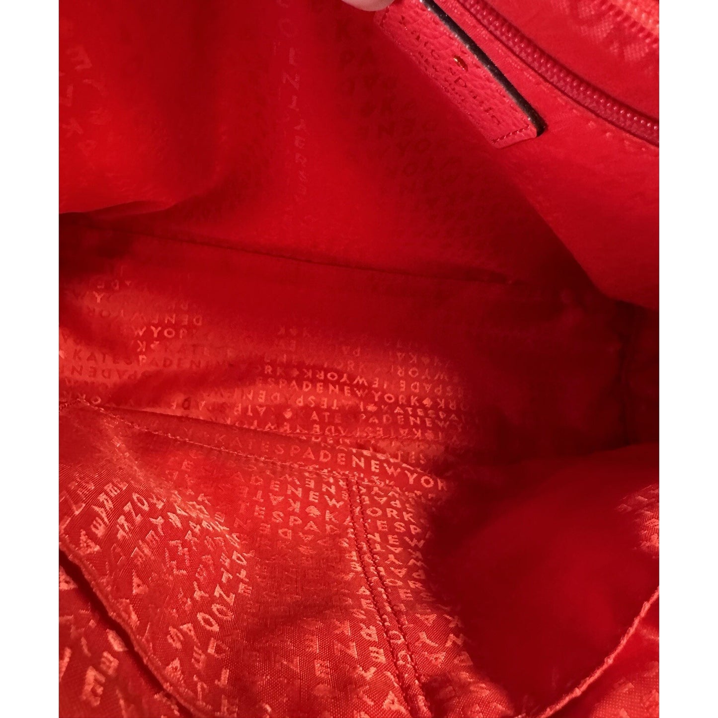Kate spade WKRU3801 F067 0316 Lipstick red leather Stunner with Bold Fresh Hues